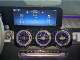 Mercedes-Benz GLB GLB 250 4MATIC SUV 2025