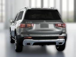 Mercedes-Benz GLB GLB 250 4MATIC SUV 2026