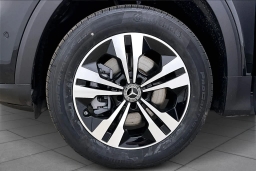 Mercedes-Benz GLB GLB 250 4MATIC SUV 2026