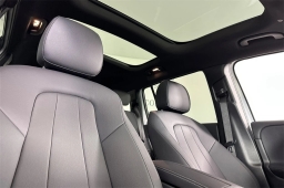 Mercedes-Benz GLB GLB 250 4MATIC SUV 2026