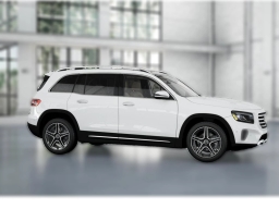 Mercedes-Benz GLB GLB 250 4MATIC SUV 2026