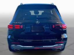 Mercedes-Benz GLB GLB 250 4MATIC SUV 2026
