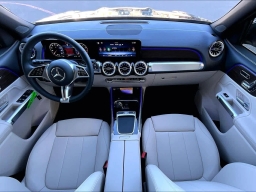 Mercedes-Benz GLB GLB 250 4MATIC SUV 2026