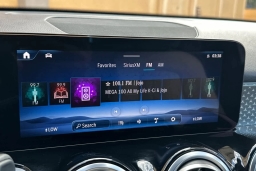 Mercedes-Benz GLB GLB 250 4MATIC SUV 2025