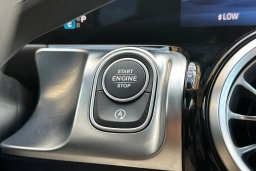 Mercedes-Benz GLB GLB 250 4MATIC SUV 2025