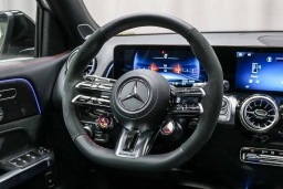 Mercedes-Benz GLB AMG GLB 35 4MATIC SUV 2026