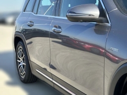 Mercedes-Benz GLB AMG GLB 35 4MATIC SUV 2025