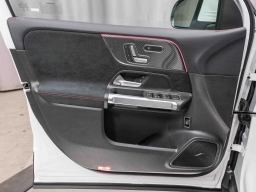 Mercedes-Benz GLB AMG GLB 35 4MATIC SUV 2026