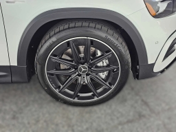 Mercedes-Benz GLB AMG GLB 35 4MATIC SUV 2026