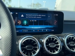 Mercedes-Benz GLB AMG GLB 35 4MATIC SUV 2025