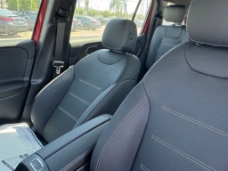 Mercedes-Benz GLB AMG GLB 35 4MATIC SUV 2026