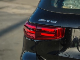 Mercedes-Benz GLB AMG GLB 35 4MATIC SUV 2026