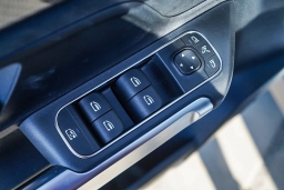 Mercedes-Benz GLB AMG GLB 35 4MATIC SUV 2026