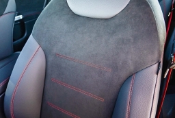 Mercedes-Benz GLB AMG GLB 35 4MATIC SUV 2026