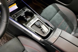 Mercedes-Benz GLB AMG GLB 35 4MATIC SUV 2026