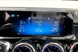 Mercedes-Benz GLB AMG GLB 35 4MATIC SUV 2026