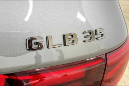 Mercedes-Benz GLB AMG GLB 35 4MATIC SUV 2025