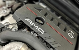 Mercedes-Benz GLB AMG GLB 35 4MATIC SUV 2025