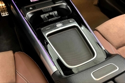 Mercedes-Benz GLB AMG GLB 35 4MATIC SUV 2025