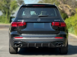 Mercedes-Benz GLB AMG GLB 35 4MATIC SUV 2026