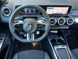 Mercedes-Benz GLB AMG GLB 35 4MATIC SUV 2026