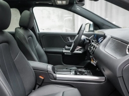 Mercedes-Benz GLA GLA 250 SUV 2026