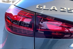 Mercedes-Benz GLA GLA 250 SUV 2026