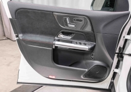 Mercedes-Benz GLA GLA 250 SUV 2026