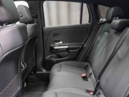 Mercedes-Benz GLA GLA 250 SUV 2026