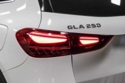 Mercedes-Benz GLA GLA 250 SUV 2026