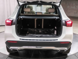 Mercedes-Benz GLA GLA 250 SUV 2026