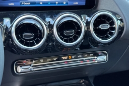 Mercedes-Benz GLA GLA 250 SUV 2026