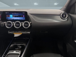 Mercedes-Benz GLA GLA 250 SUV 2026