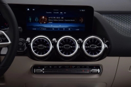 Mercedes-Benz GLA GLA 250 SUV 2026