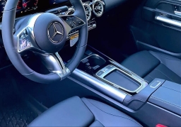 Mercedes-Benz GLA GLA 250 SUV 2026