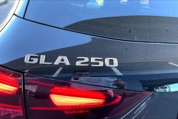 Mercedes-Benz GLA GLA 250 SUV 2026