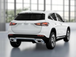 Mercedes-Benz GLA GLA 250 4MATIC SUV 2025