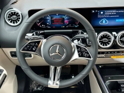 Mercedes-Benz GLA GLA 250 4MATIC SUV 2026