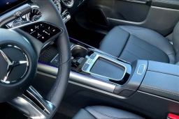 Mercedes-Benz GLA GLA 250 4MATIC SUV 2026