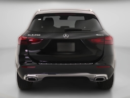 Mercedes-Benz GLA GLA 250 4MATIC SUV 2026