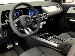 Mercedes-Benz GLA AMG GLA 35 4MATIC SUV 2025