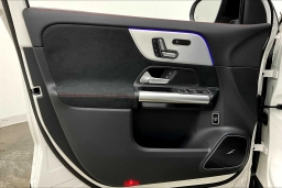 Mercedes-Benz GLA AMG GLA 35 4MATIC SUV 2025