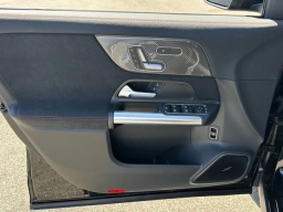 Mercedes-Benz GLA AMG GLA 35 4MATIC SUV 2026