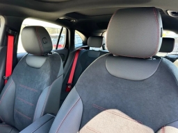 Mercedes-Benz GLA AMG GLA 35 4MATIC SUV 2026