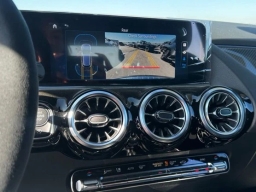 Mercedes-Benz GLA AMG GLA 35 4MATIC SUV 2025