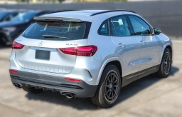 Mercedes-Benz GLA AMG GLA 35 4MATIC SUV 2026