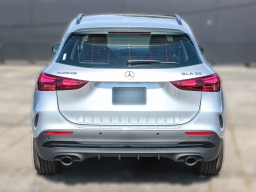 Mercedes-Benz GLA AMG GLA 35 4MATIC SUV 2026