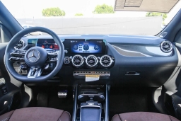 Mercedes-Benz GLA AMG GLA 35 4MATIC SUV 2026