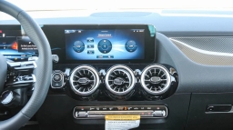 Mercedes-Benz GLA AMG GLA 35 4MATIC SUV 2026