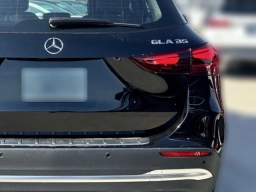 Mercedes-Benz GLA AMG GLA 35 4MATIC SUV 2025